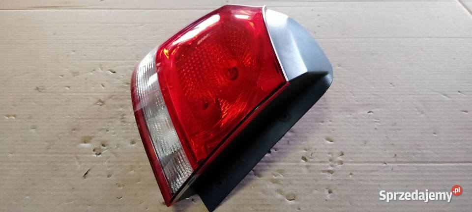 VW GOLF VI HB 0813 LAMPA TYLNA LEWA W BŁOTNIK lewe Bielsko-Biała