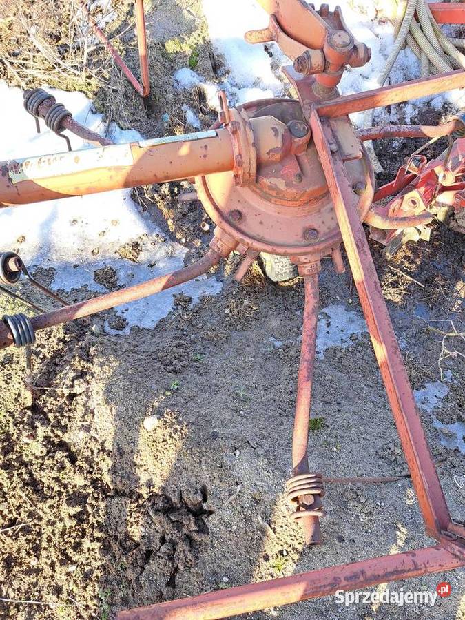 Rzewracarko zgrabiarka Kuhn GR24 części Piecewo