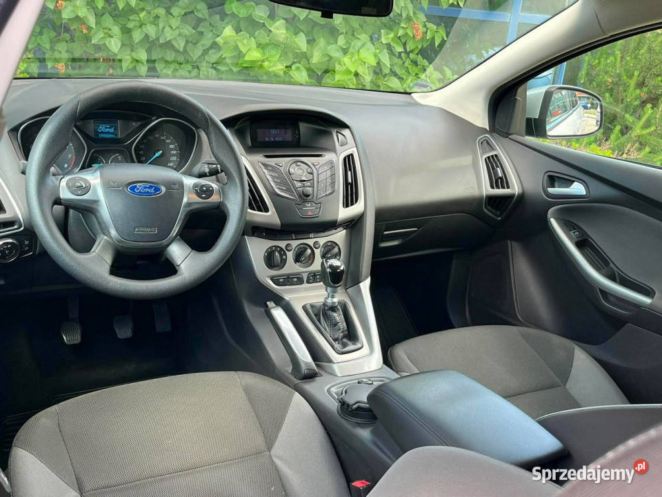 Ford Focus GWARANCJA 16 benzyna 150 MANUAL mazowieckie sprzedam