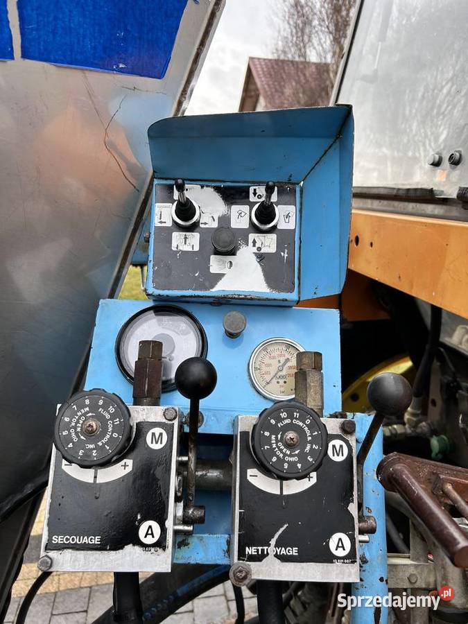 kombajn Braud 524 240 do owoców porzeczki Kombajny Prandocin-Iły