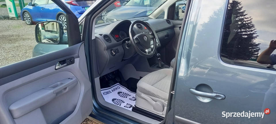 Volkswagen Caddy serisowany 2 x drzwi przesuwne centralny zamek zachodniopomorskie sprzedam