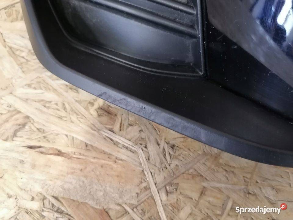 AUDI A1 S1 S LINE KRATKA ZDERZAK PRAWA PRZÓD
