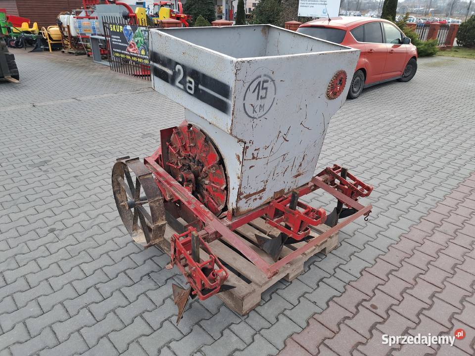 Sadzarka do ziemniaków automatyczna Automat nieuszkodzony Siewniki i sadzarki