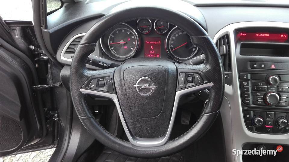 benzynazadbana welurowa tapicerka