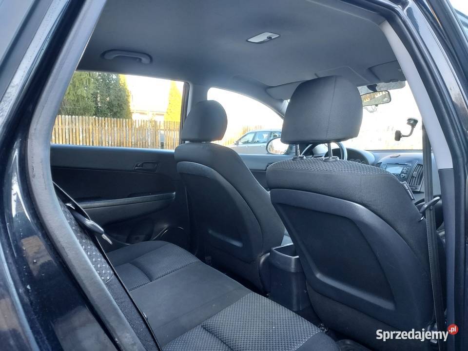 HYUNDAI i30 14 benzyna zadbany kombi Białystok