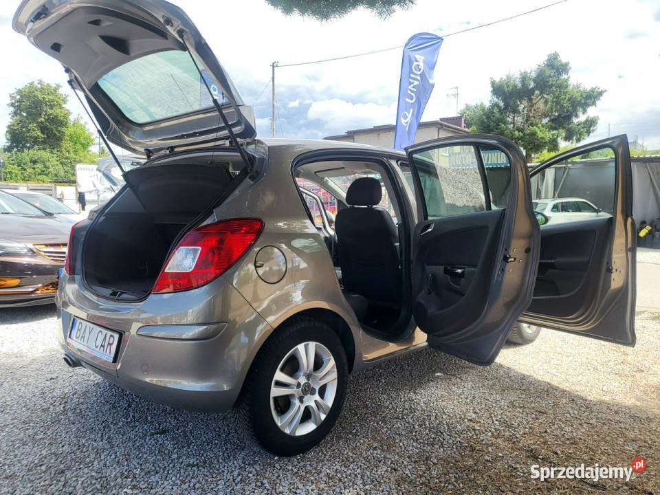 Opel Corsa 14 87 I Właściciel Mały Przebieg 99 Z VAT marża Motoryzacja Pabianice