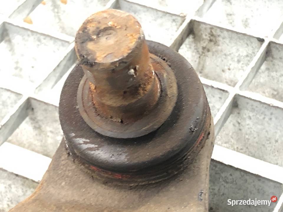 WAHACZ LEWY PRZÓD HYUNDAI i30 Hatchback PRZEDNI