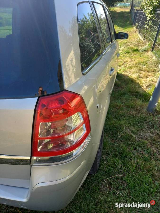 Opel zafira b 18 benzyna na części Zafira małopolskie