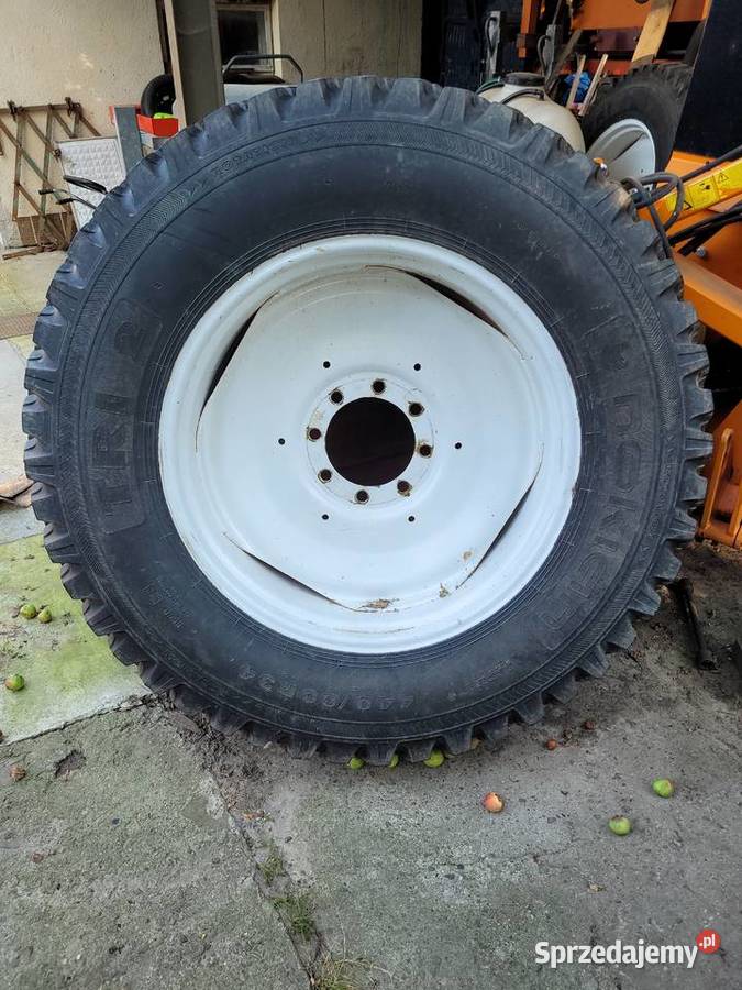 Koła NOKIAN TRI zimowe leśne ciagnika Holland Świlcza sprzedam