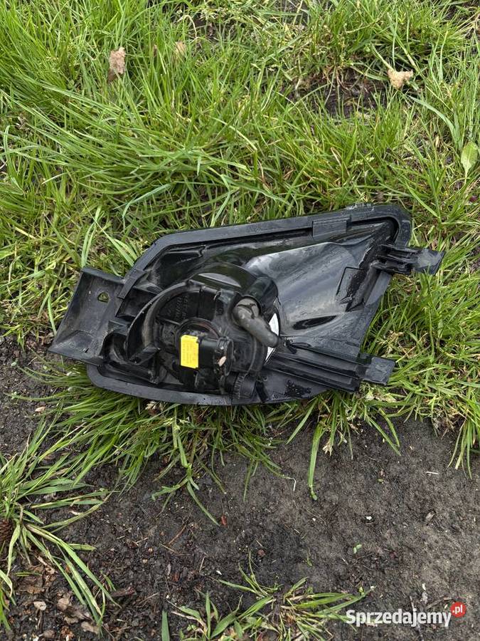 Lampa Peugeot 307 Motoryzacja śląskie sprzedam