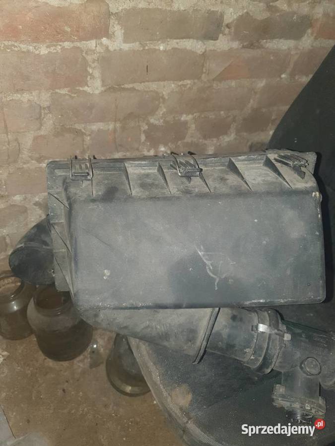 Obudowa filtra mercedes w210 20b Rok produkcji 1995