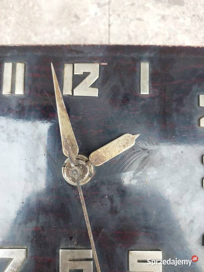 Mechanizm elektryczny starego zegara art deco Tczew