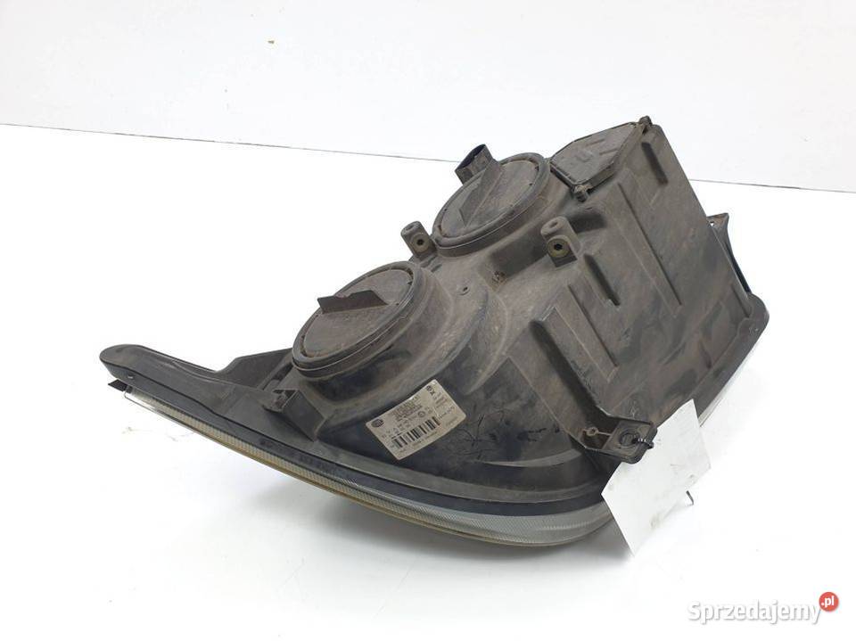 LAMPA PRAWA PRZÓD VOLKSWAGEN CRAFTER 2E1941016 Lipno