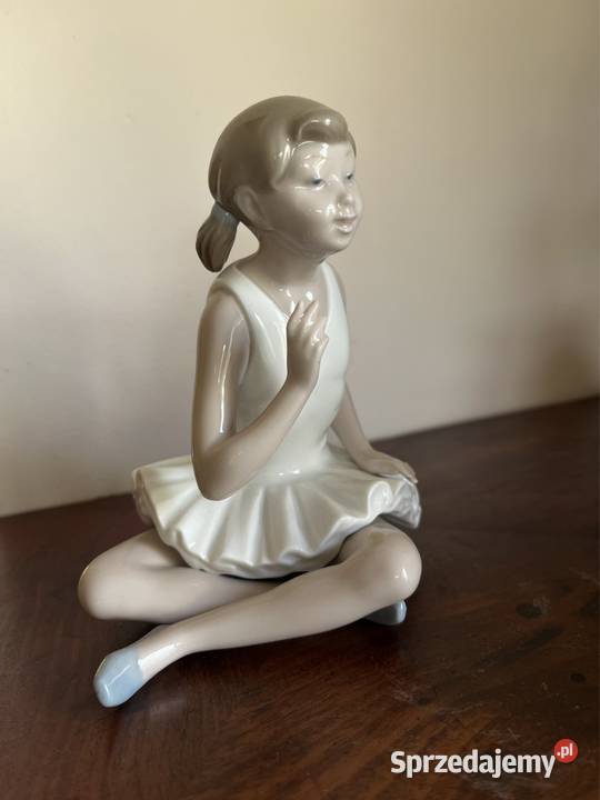 Lladro Nao Figurka Baleriny ze skrzyżowanymi pomorskie sprzedam