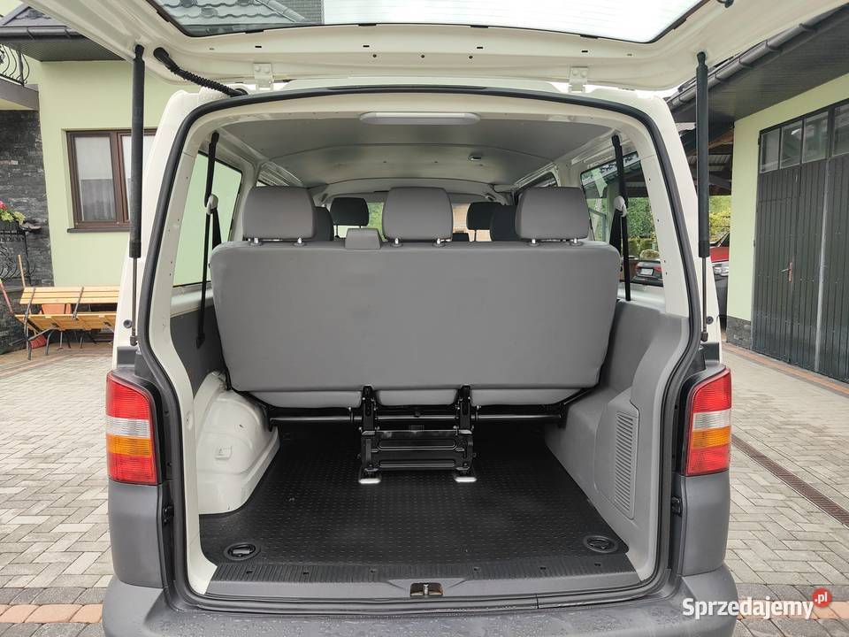 Volkswagen Transporter Caravella nieuszkodzony Wielka Wieś