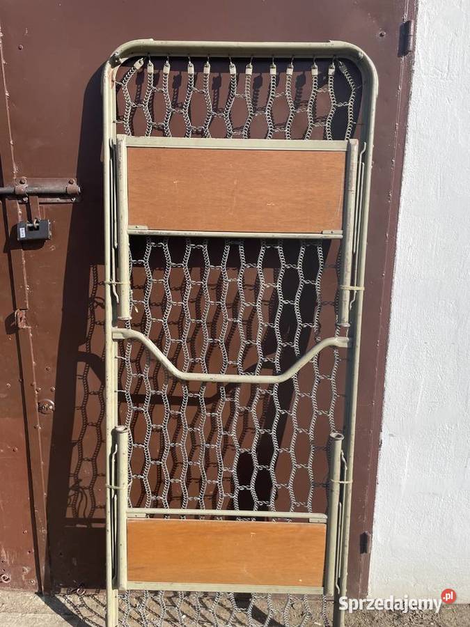 wojskowe łóżko metalowe PRL