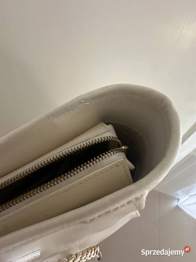 Torebka CHANEL ze skóry naturalnej Pruchnik