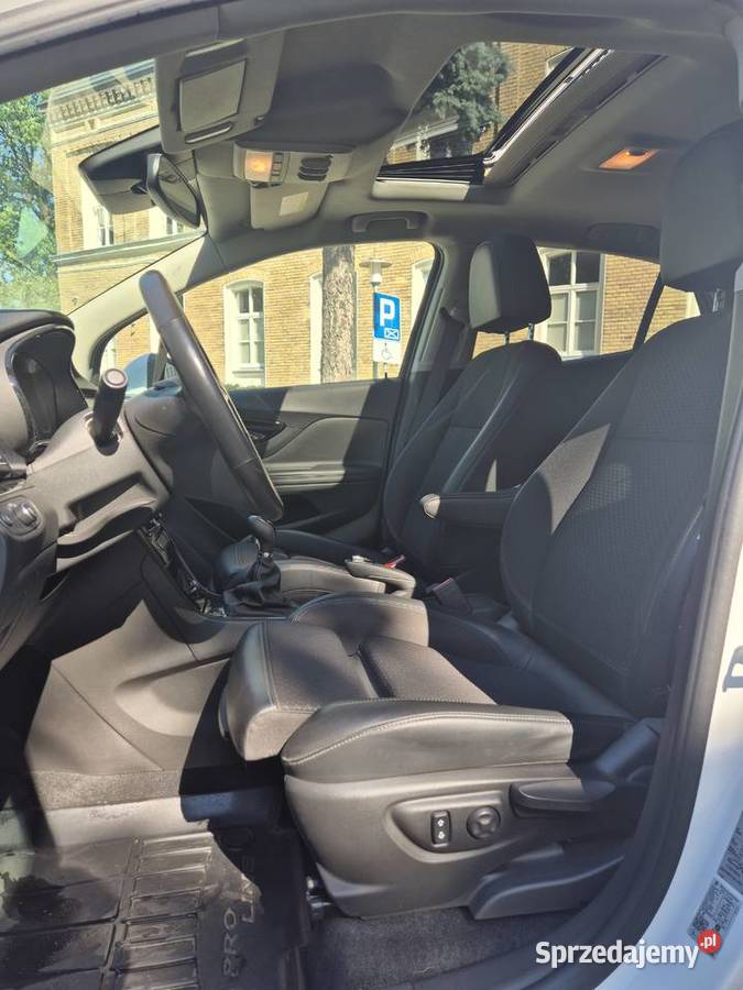 MOKKA X 4X4 Webasto bogate wyposażenie mały światła do jazdy dziennej Piła sprzedam
