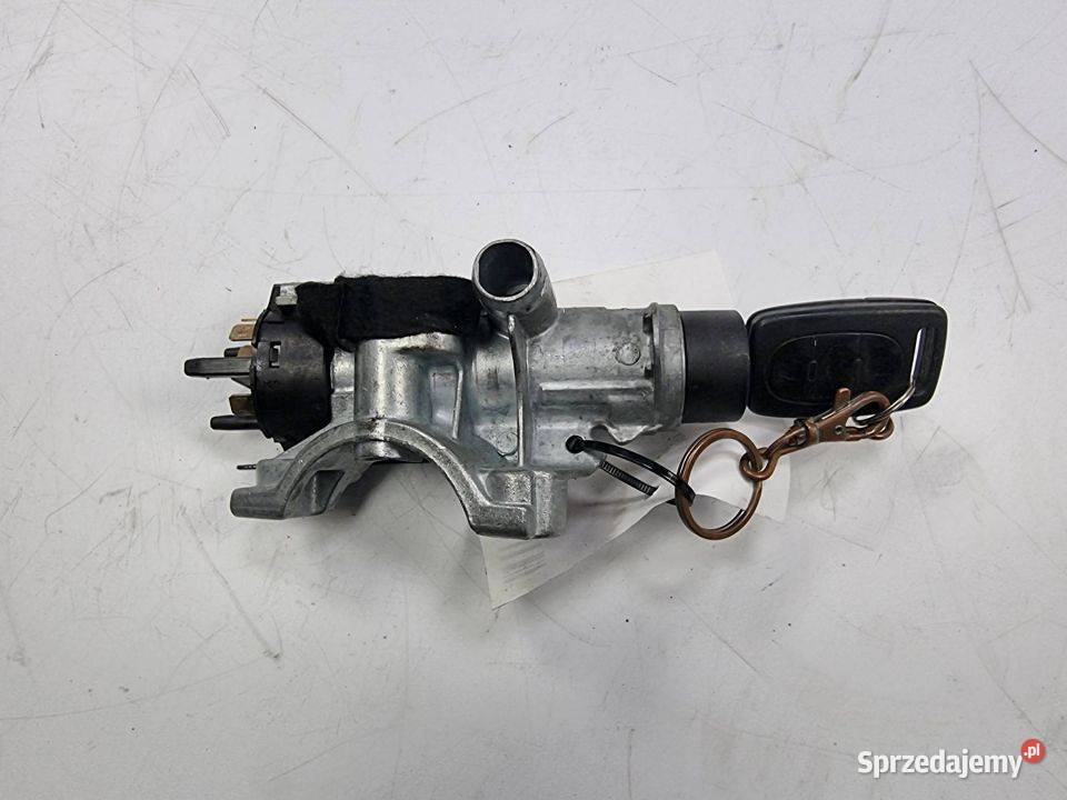 STACYJKA AUDI A8 D2 4D0905851D osobowe kujawsko-pomorskie sprzedam