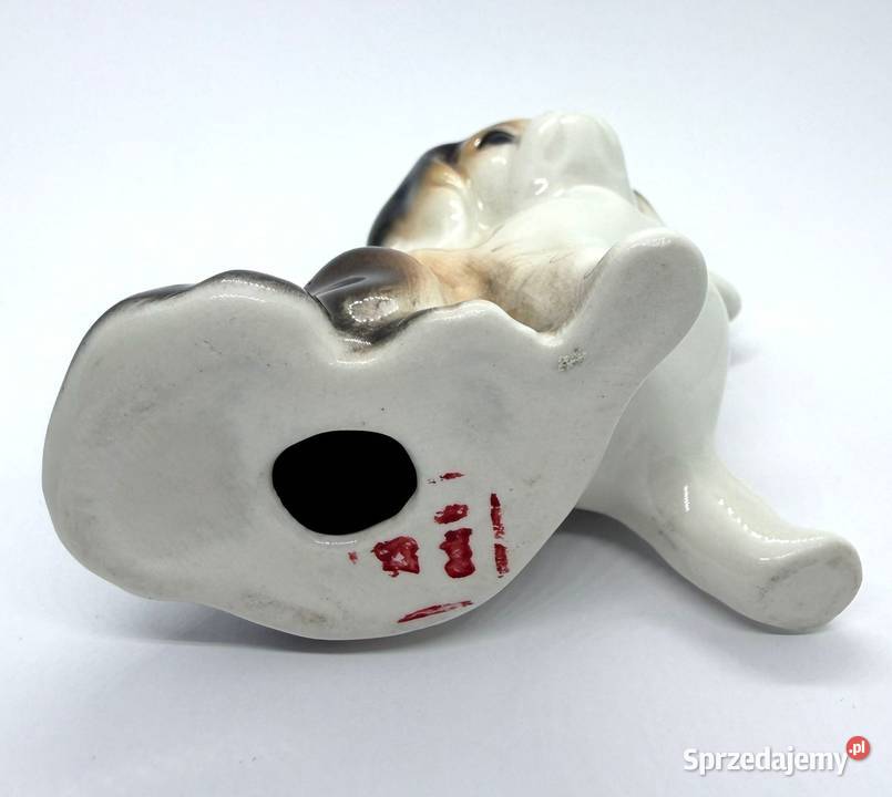 Figurka pies pekińczyk porcelana CLUJ Rumunia Porcelana i szkło Kraków