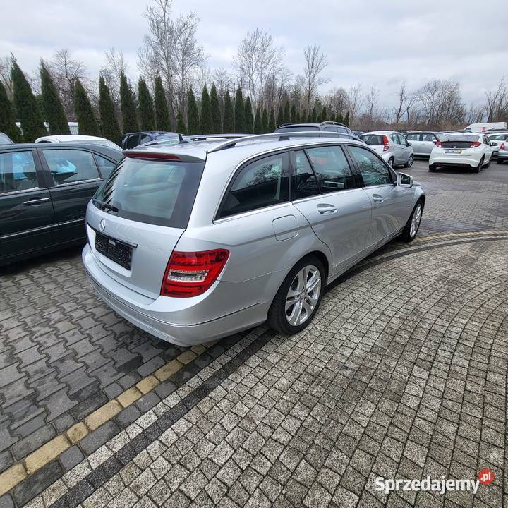 Mercedes Cklasa kompresor Avangarde super stan