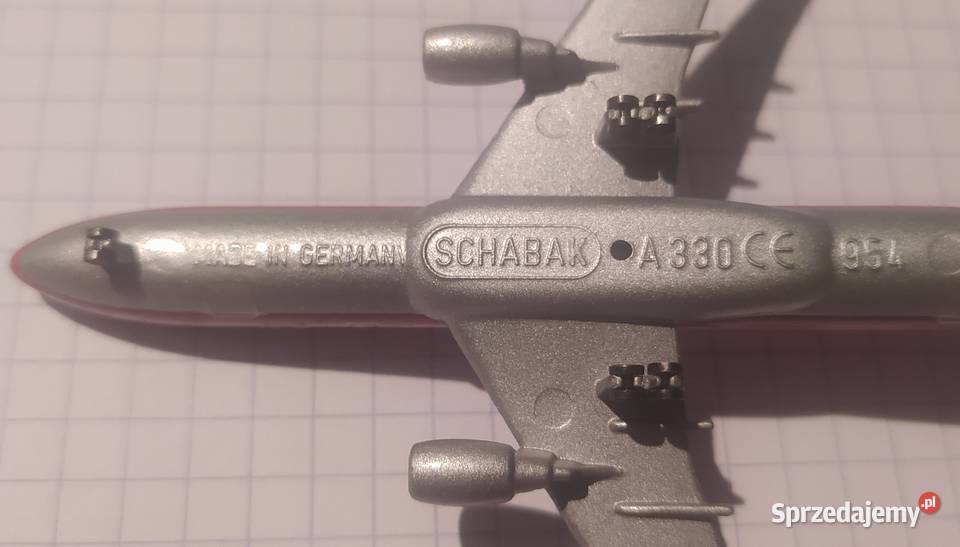 Model samolotu Airbus A 330 firmy SCHABAK Gdańsk