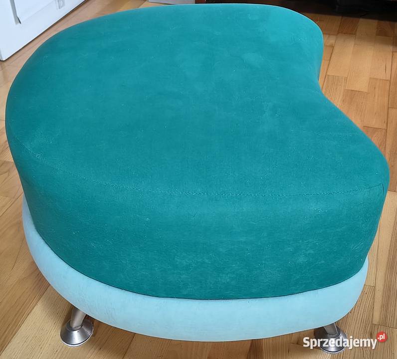 Fotel z podnóżkiem pufą stan Wrocław
