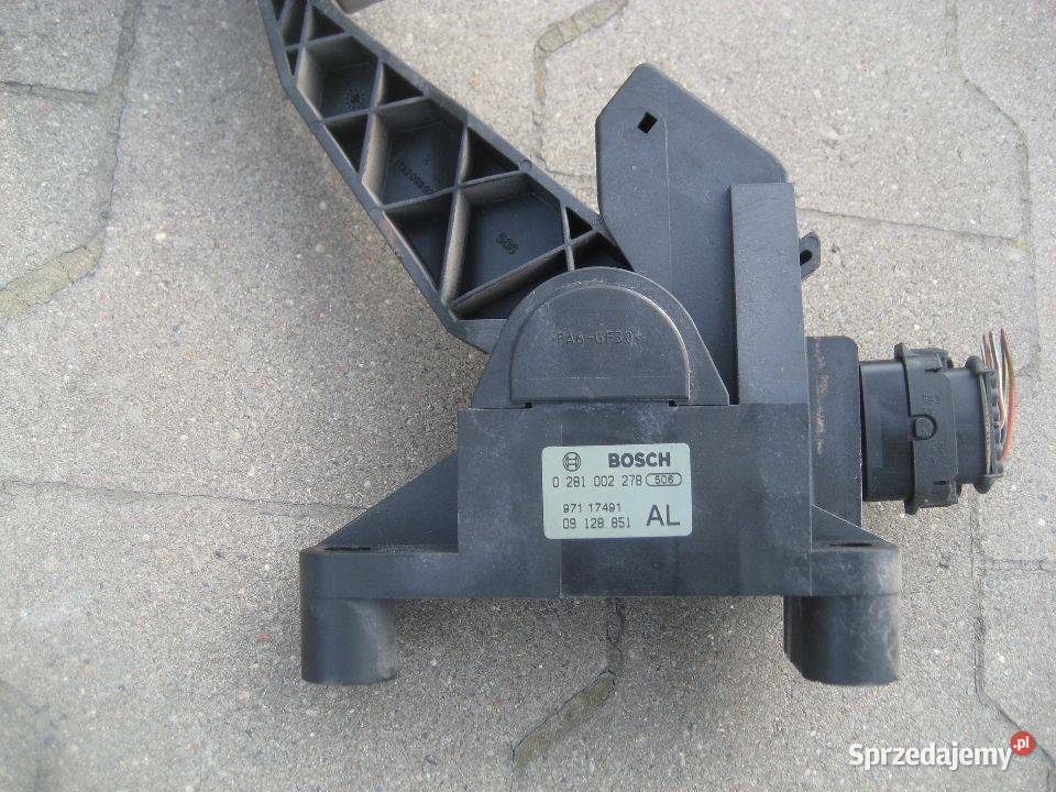 opel astra ii 2 g zafira a 20dti potencjometr Rakoniewice