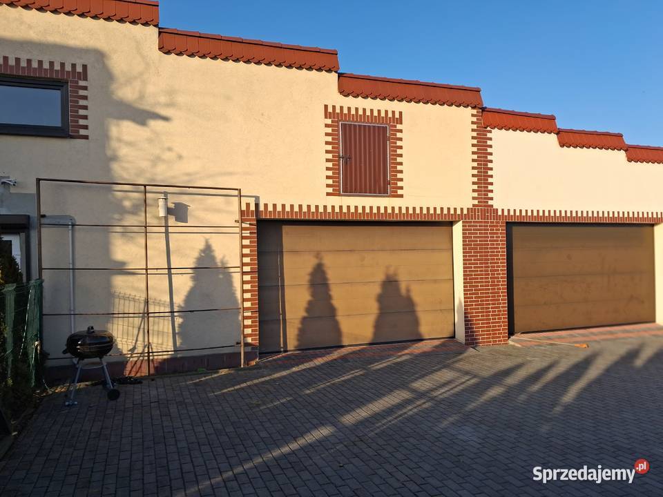 Sprzedam duzy piekny dom 1250m2 Sprzedaż sprzedam