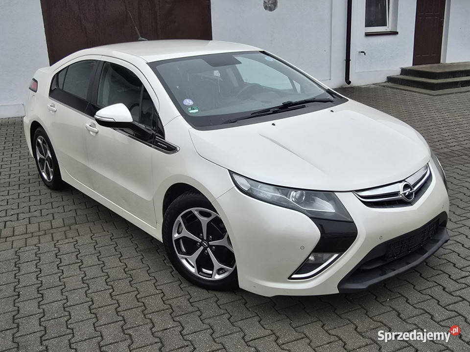 Opel Ampera Kutno