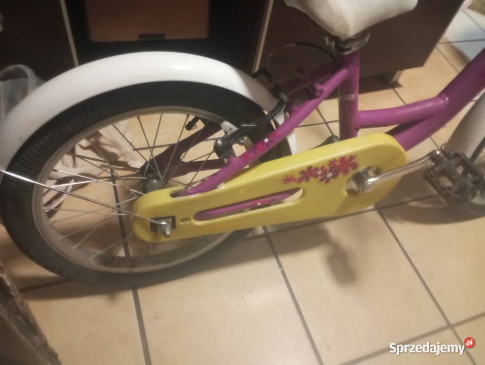 Rowerek 18 dziewczynki Uciechów