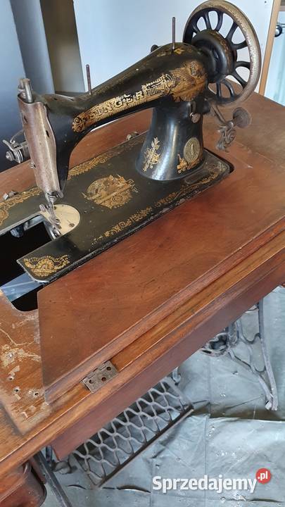 stara maszyna do szycia singer ze stolikiem Tomaszów Mazowiecki