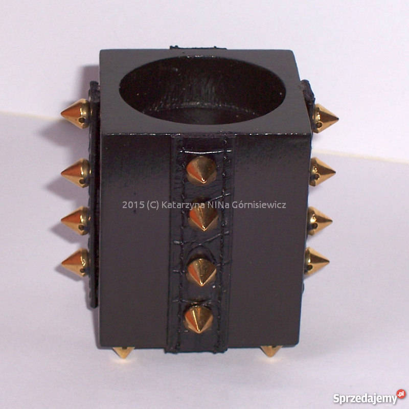 Niespotykane świeczniki na tealight złote ćwieki Kraków