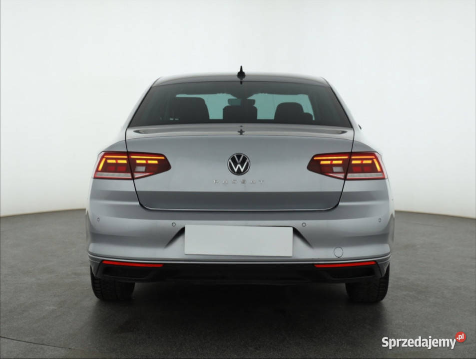 VW Passat 15 TSI Rok produkcji 2020 Piaseczno