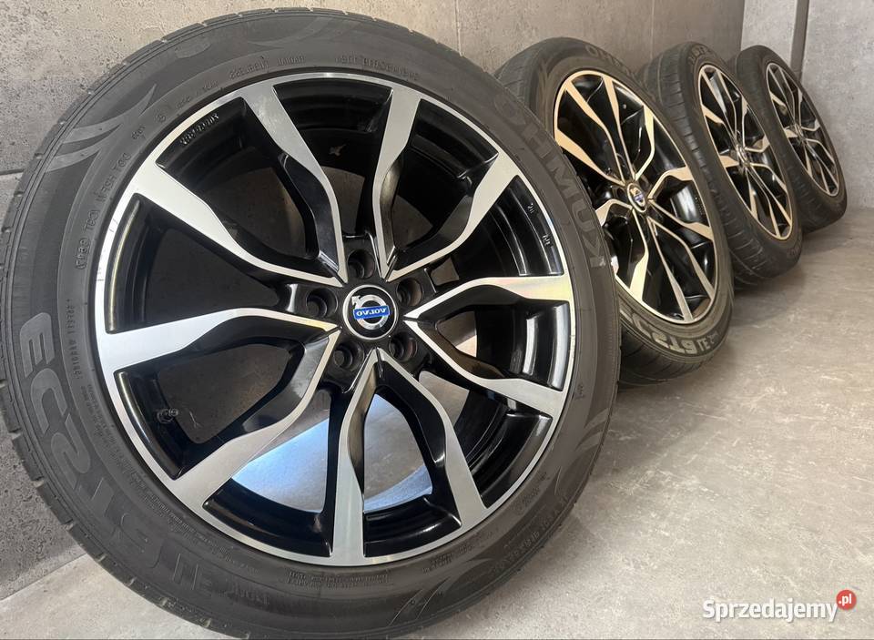 19 Volvo XC40 XC60 Ford Kuga 5x108 ET45 8J koła Lubasz sprzedam
