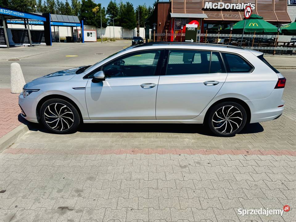 Volkswagen Golf 8 15 eTSI 150 DSG Salon Polska wielkopolskie Konin
