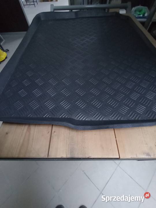 Mata bagażnika PE Citroen C5 AIRCROSS Piława Górna sprzedam