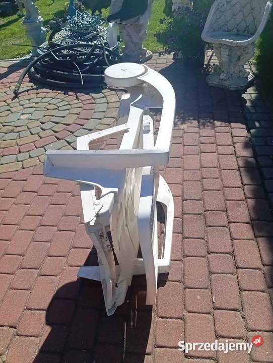 Sprzedam leżaki ogrodowe biały i czarny Podławki sprzedam