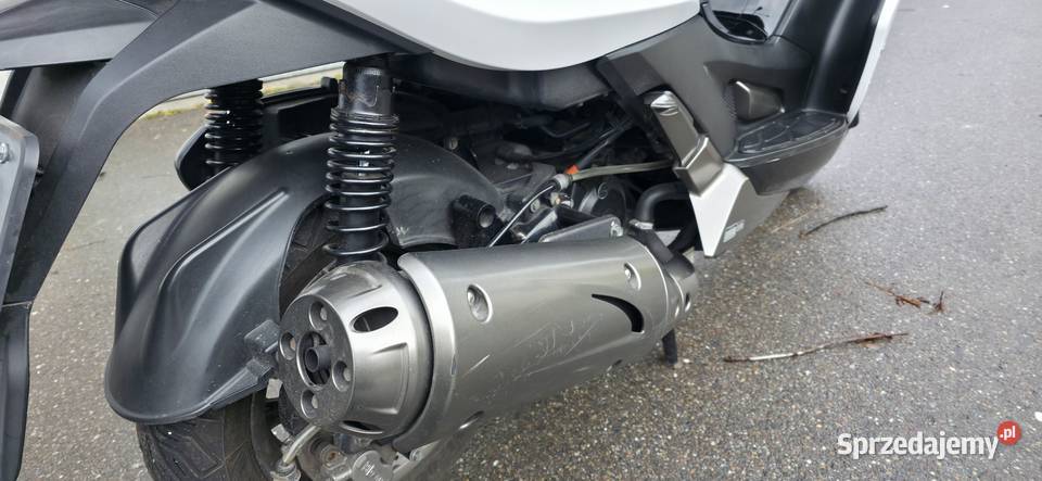 Kymco kxct 125 skuter Czernica