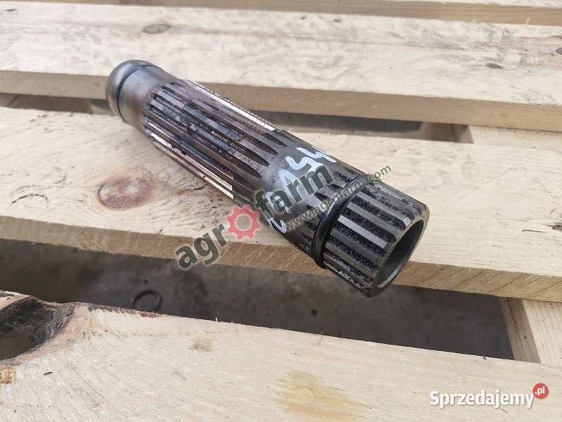 Wał sprzęgła Valtra C90 C100 C110 C120 C130 sprzedam