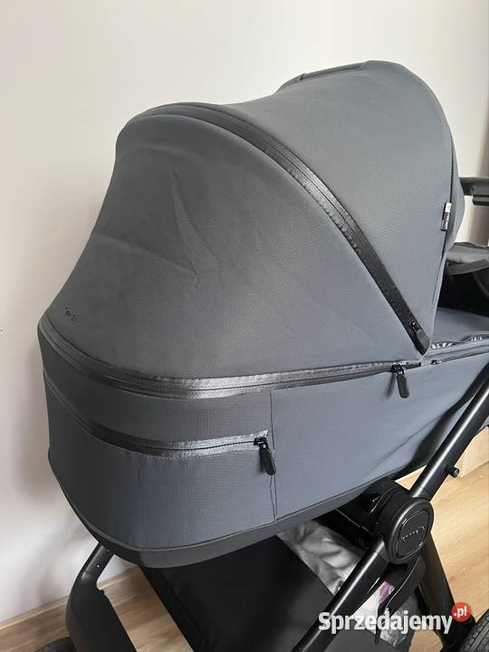 Wózek dziecięcy 2w1 Carrello Omega Plusstan