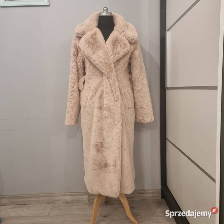Damski zimowy futrzany płaszcz NAKD S Kraków