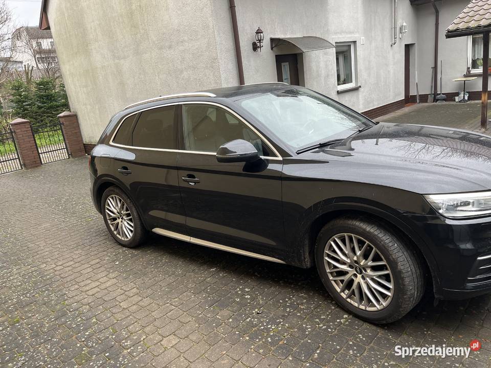 Audi Q5 FY 2017r manualna Recz