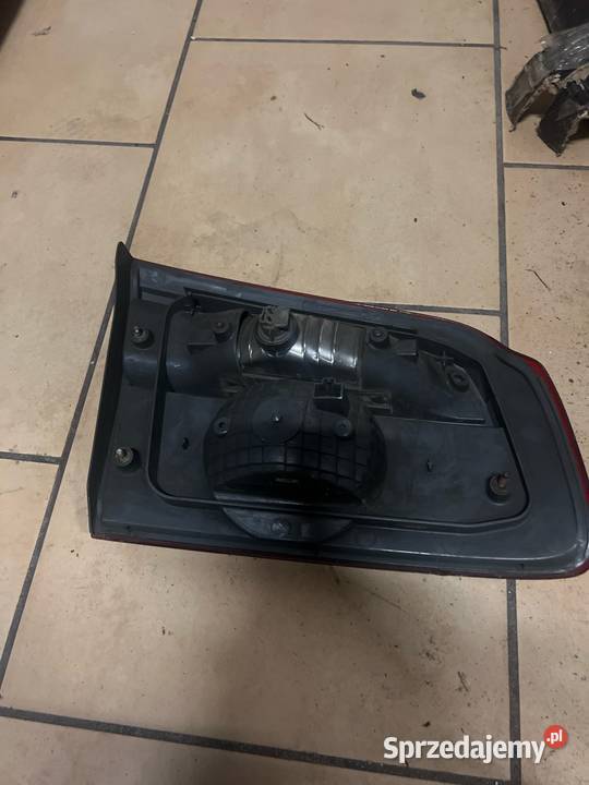 Lampa tyl prawa w klape mazda 626 lifting Lampy tylne wielkopolskie Margonin