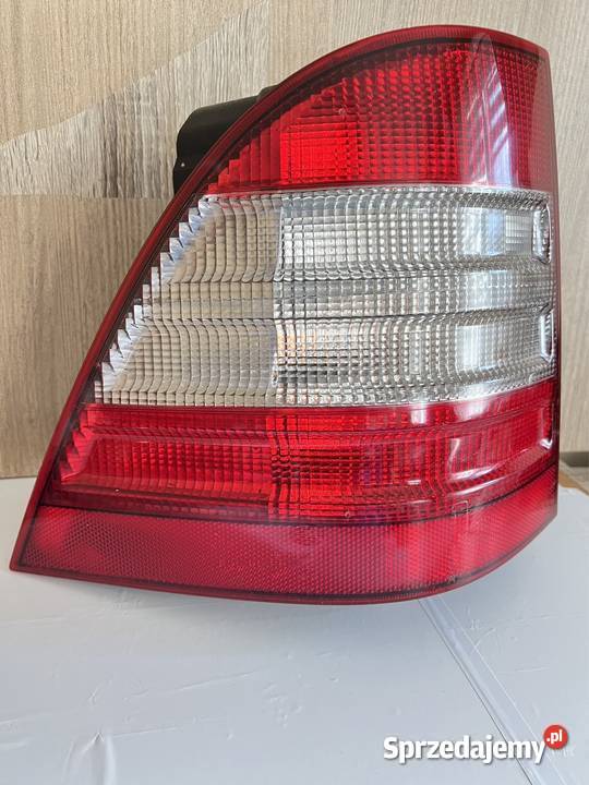 LAMPA LEWA TYLNA Z WKŁADEM A1638200077 Katowice