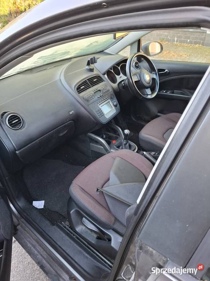 Seat lekko uszkodzony śląskie Częstochowa