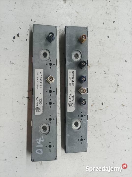 WZMACNIACZ ANTENY KOMPLET 4L0035225F 4L0035225J Wyposażenie elektryczne