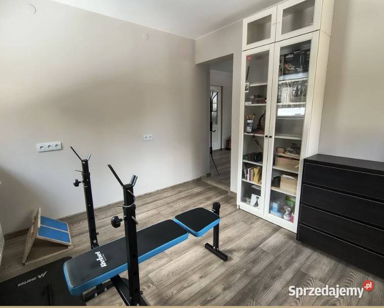 Sprzedam dom w spokojnej okolicy w otoczeniu Zakącie