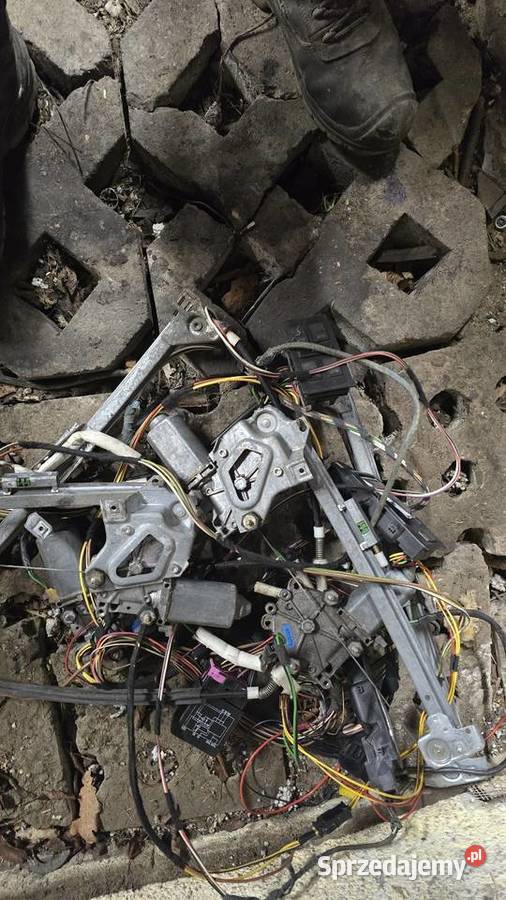 Elektryczne szyby audi 80 b3 b4 4x komplet Gorlice