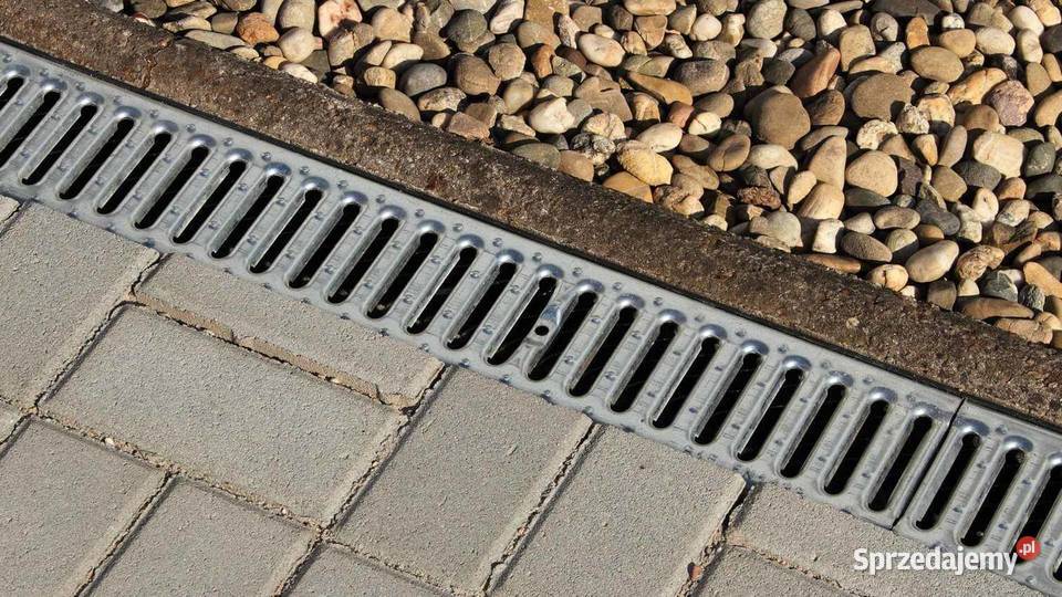 Osuszanie budynkow odwodnienia drenaż liniowy Człuchów